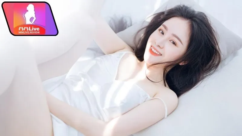 Bà Tưng là ai?